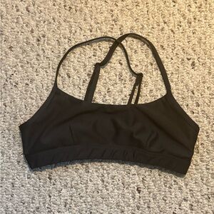 Alo black intrigue bra